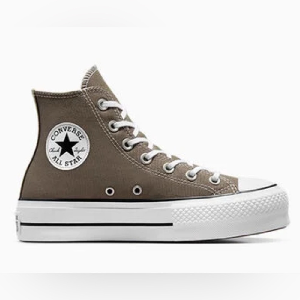 Chuck Taylor All Star Lift Platform Size 8 charcoal - Brand New In Box